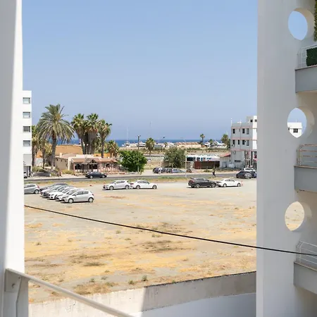Διαμέρισμα Blue Dawn Center Flat