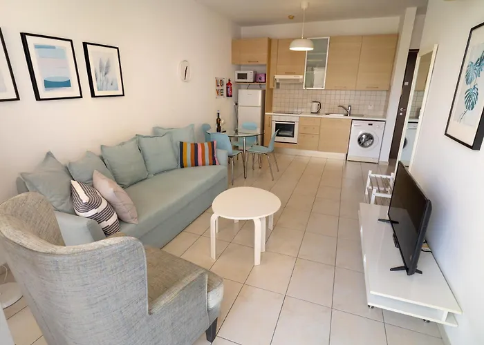 Blue Dawn Center Flat Lejlighed